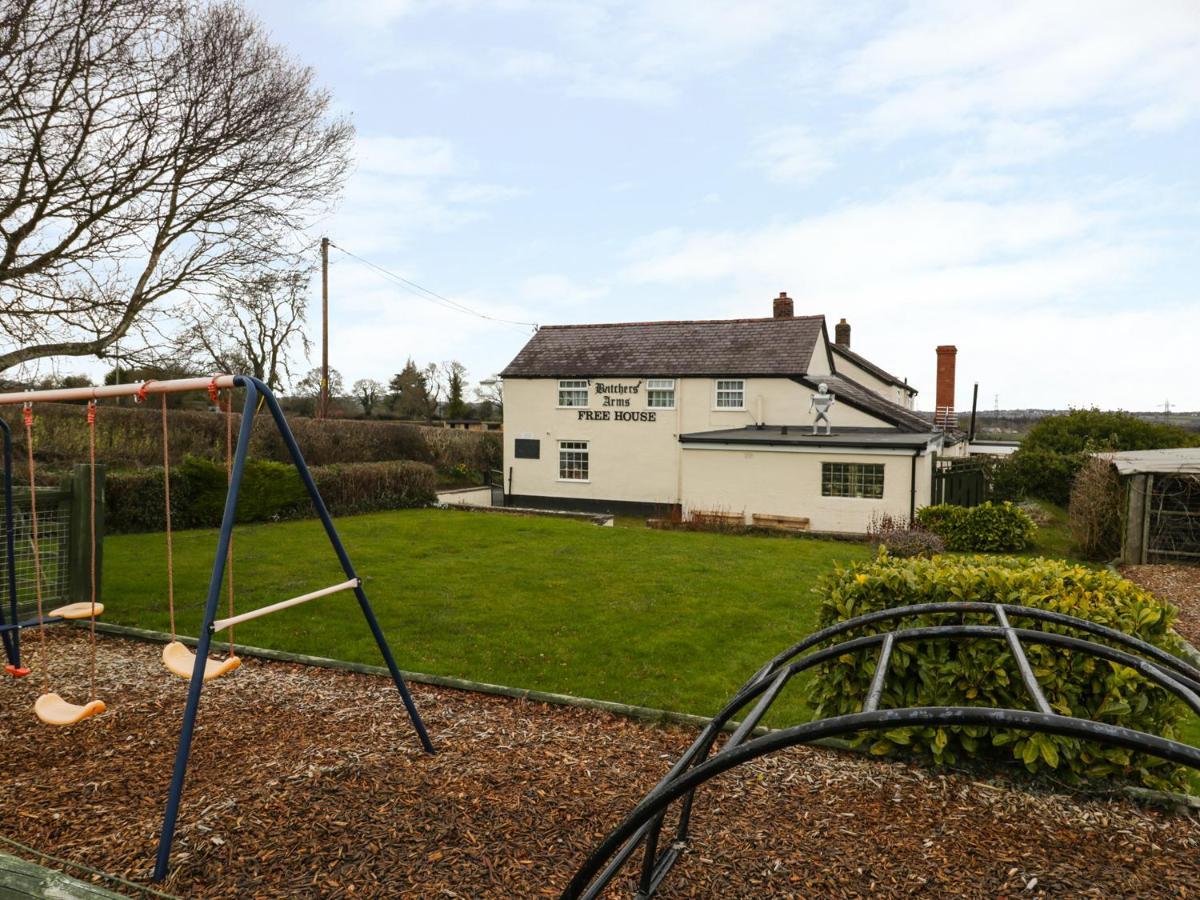 Butchers Arms Cottage Nercwys Esterno foto